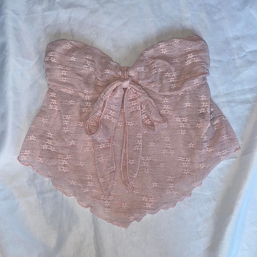 Cider Pink Lace Crop Top
